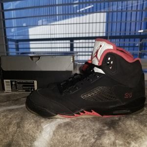 Youth JORDAN RETEO 5- Alarming / Black